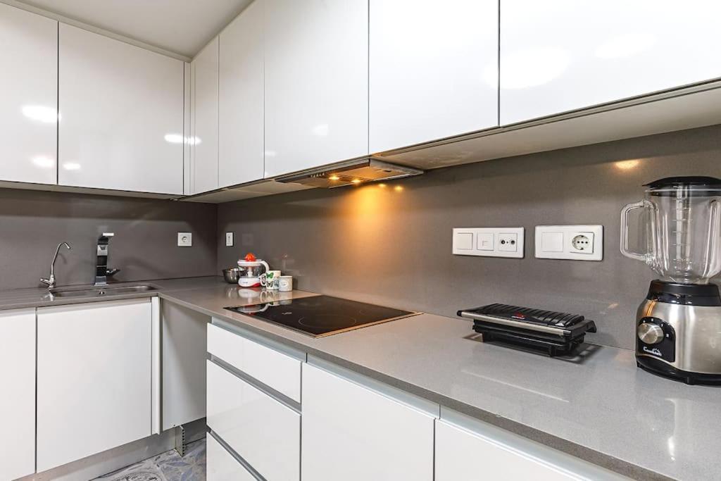 Moderno Apartamento Con Ac En Lorenzo Casanova Apartment อาลิกันเต ภายนอก รูปภาพ