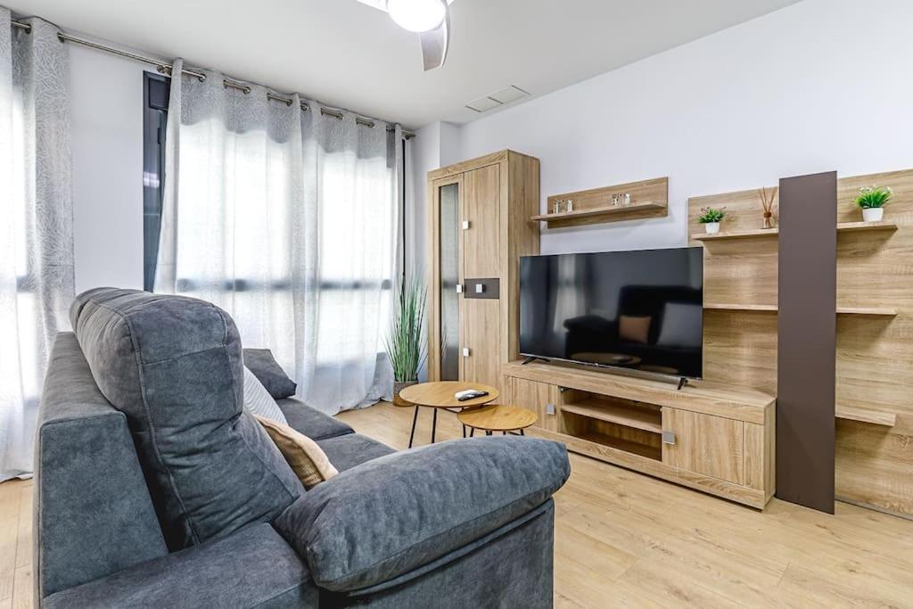 Moderno Apartamento Con Ac En Lorenzo Casanova Apartment อาลิกันเต ภายนอก รูปภาพ